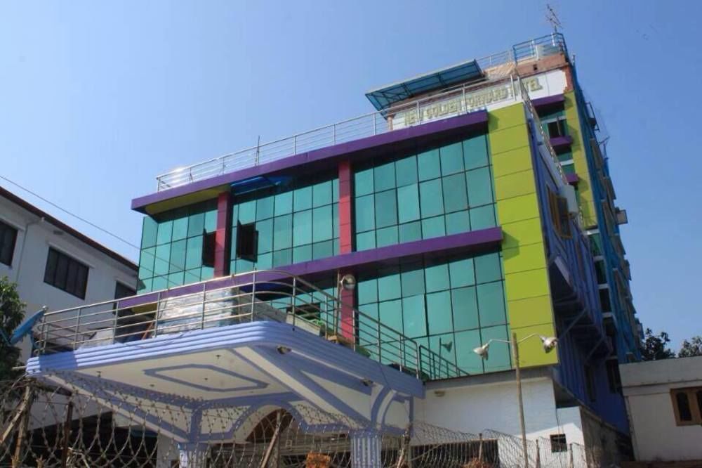 New Golden Forward Hotel Yangon Exteriör bild